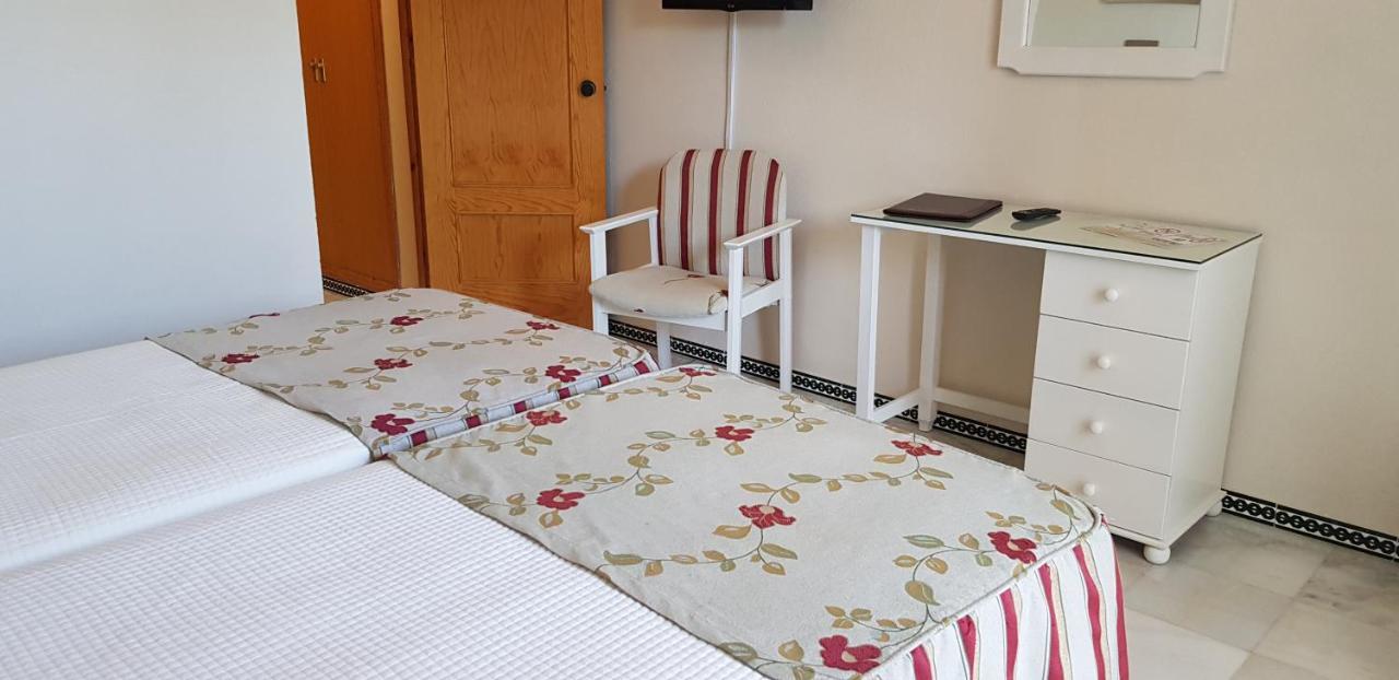 Hotel Torre De Los Guzmanes La Algaba Εξωτερικό φωτογραφία