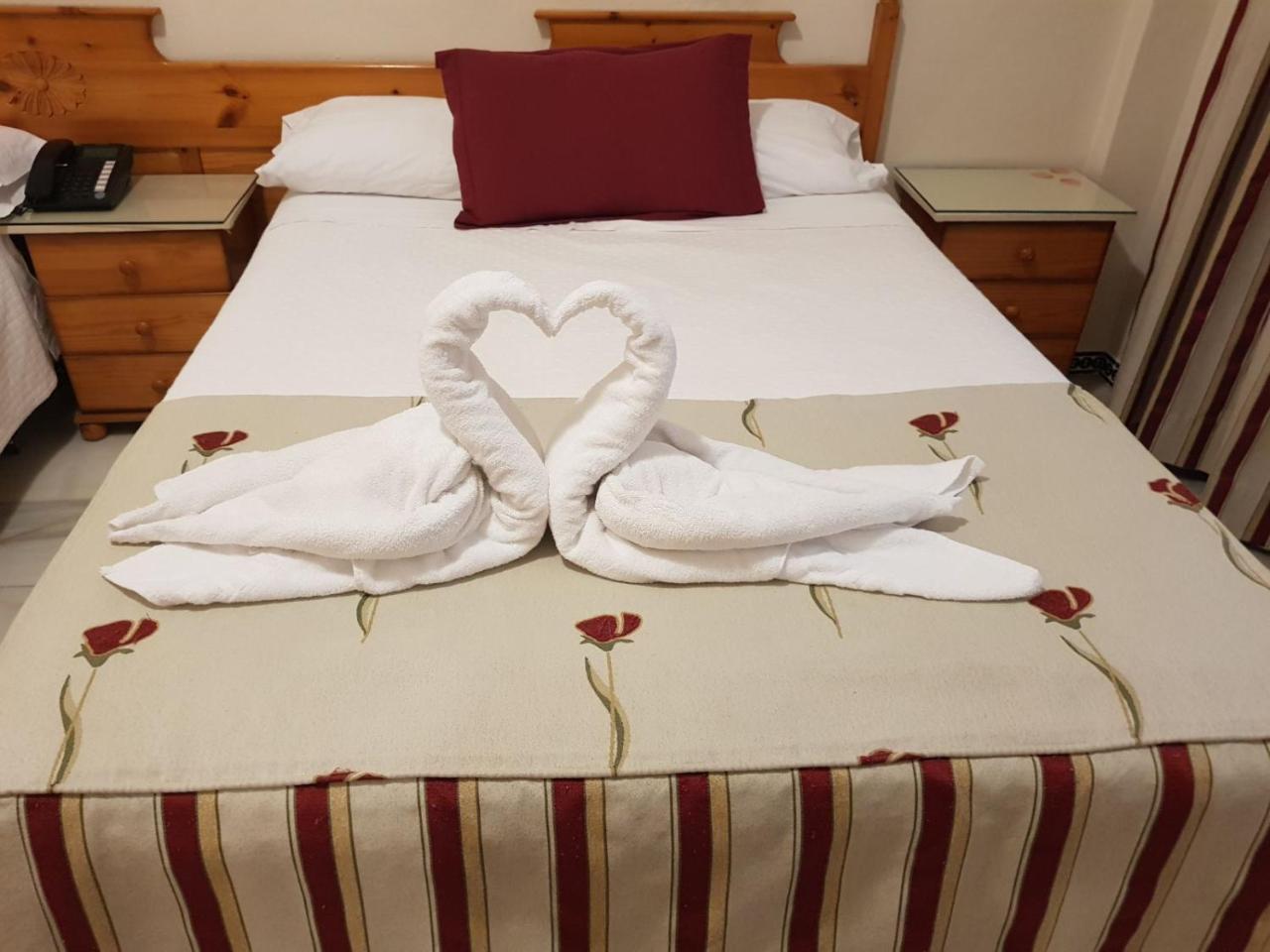Hotel Torre De Los Guzmanes La Algaba Εξωτερικό φωτογραφία