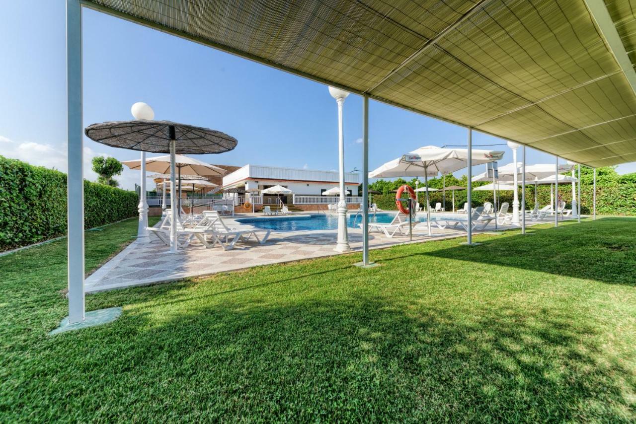 Hotel Torre De Los Guzmanes La Algaba Εξωτερικό φωτογραφία